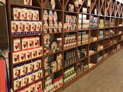 Dickman Shopping Tour 